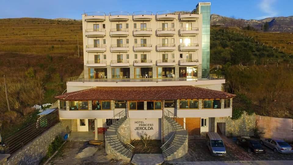 Hotel Princess Jerolda Orikum Bagian luar foto